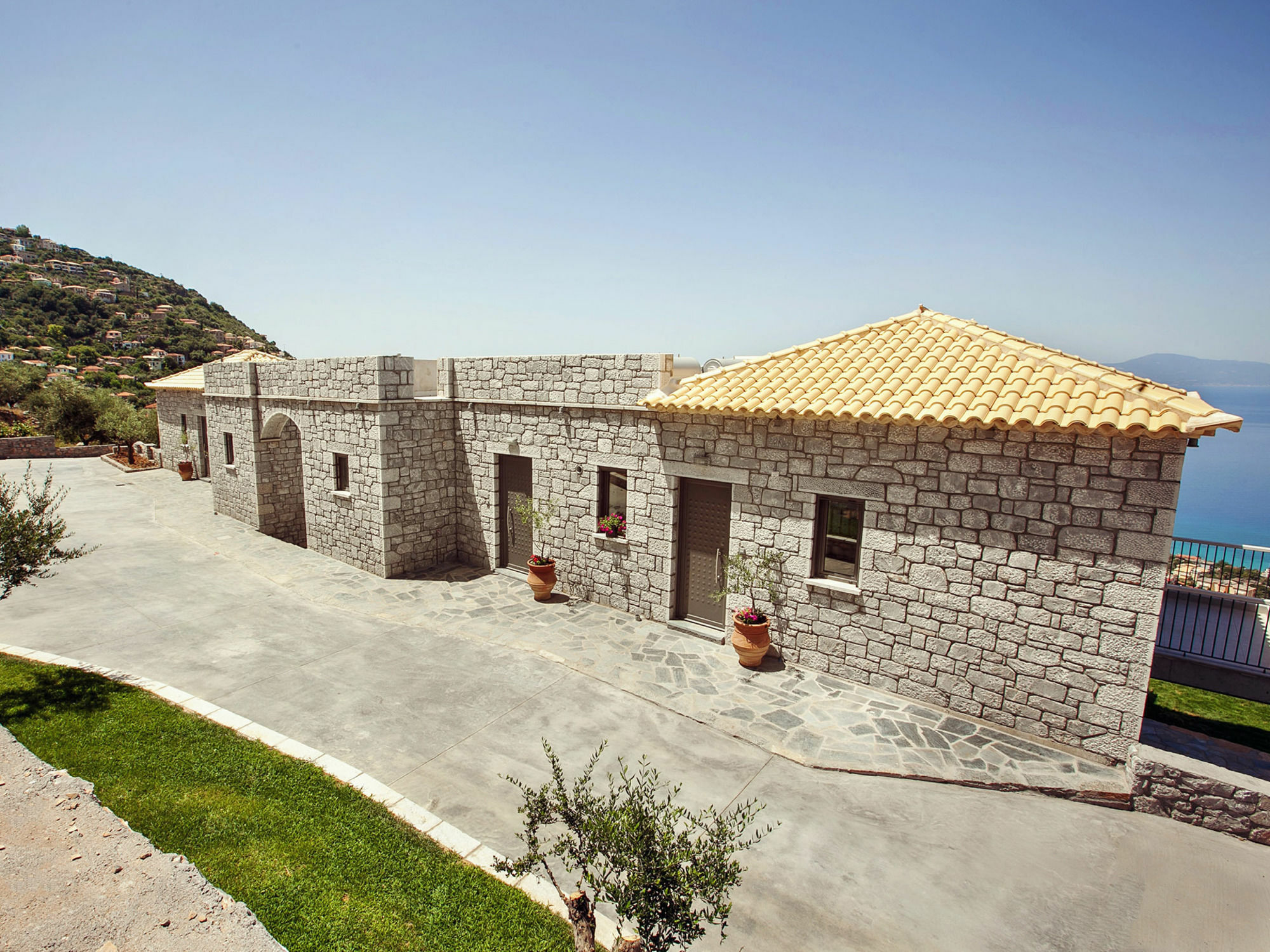 Petra Thea * Καλαμάτα